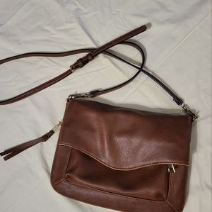 Mode Luxe faux leather purse